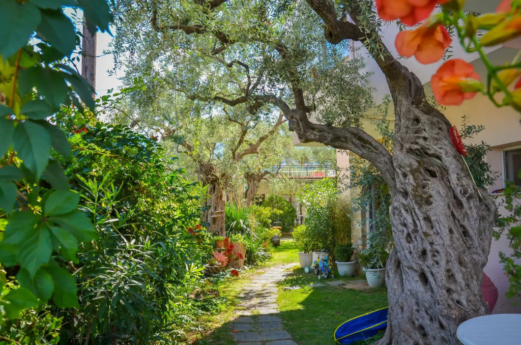 Villa Eden