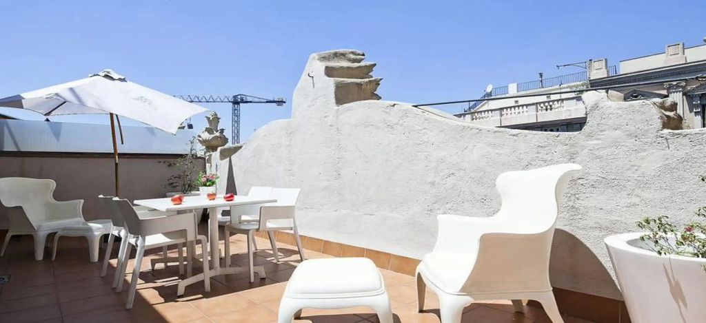 Vale Suites