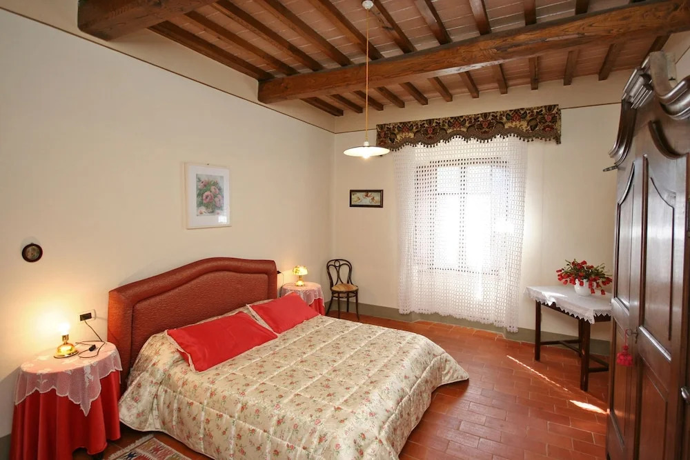 Villa Capolona by PosarelliVillas