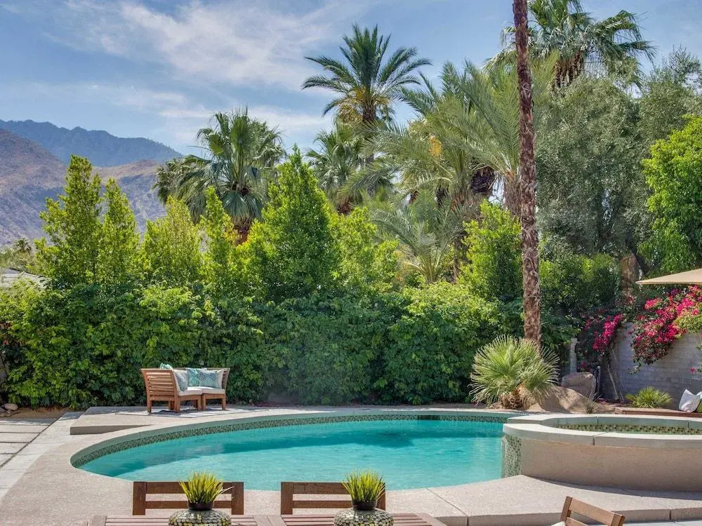Bon Vivant Palms Holiday home 4
