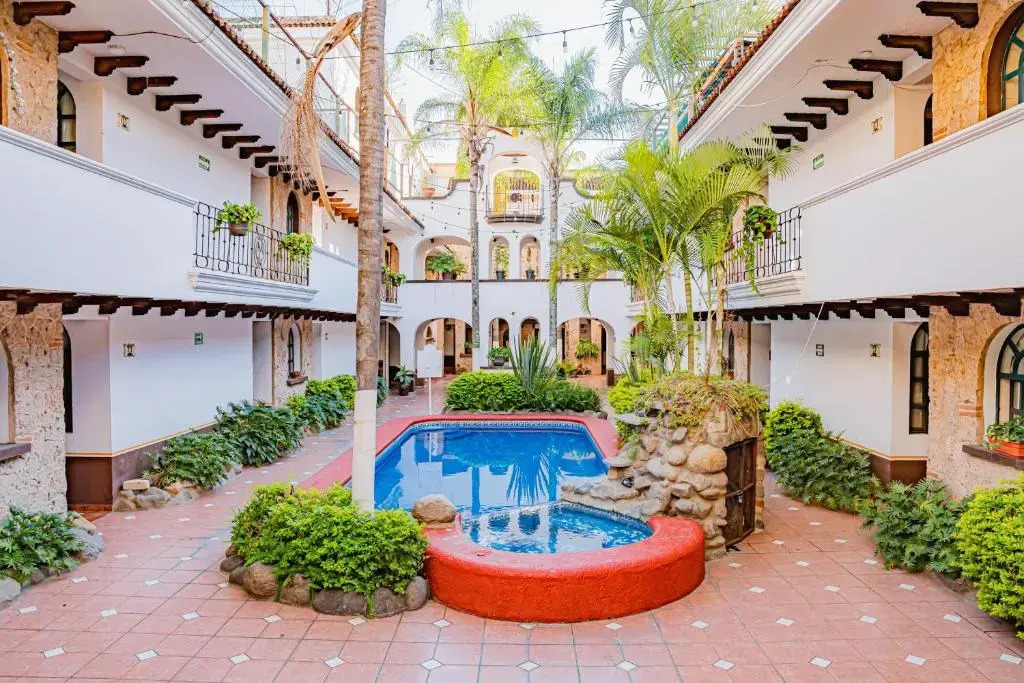 HOTEL ZAPOTLAN