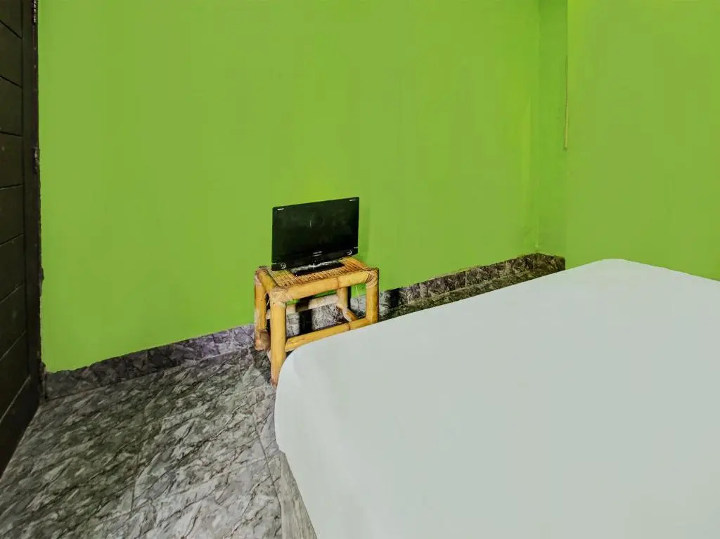 Hotel O Ashooy HomestayNearWisata Desa sedau