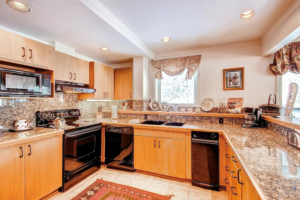 Centennial 2 Bedroom Condo Unit no. 8