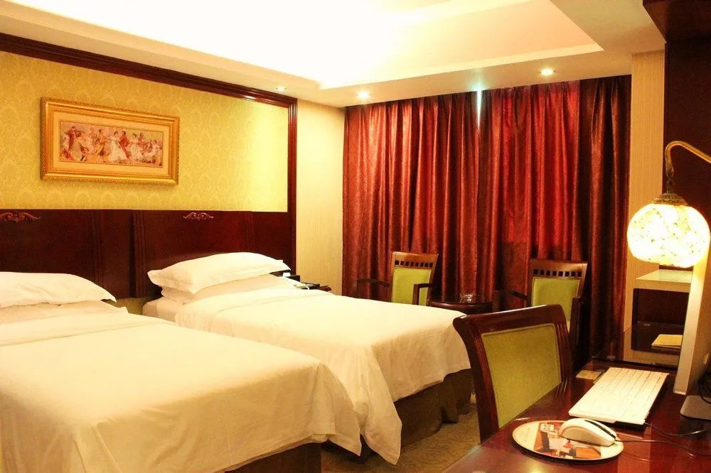 Vienna Hotel (Shenzhen Railway Station)