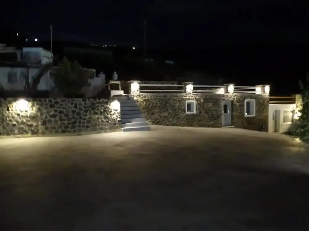 Amara House