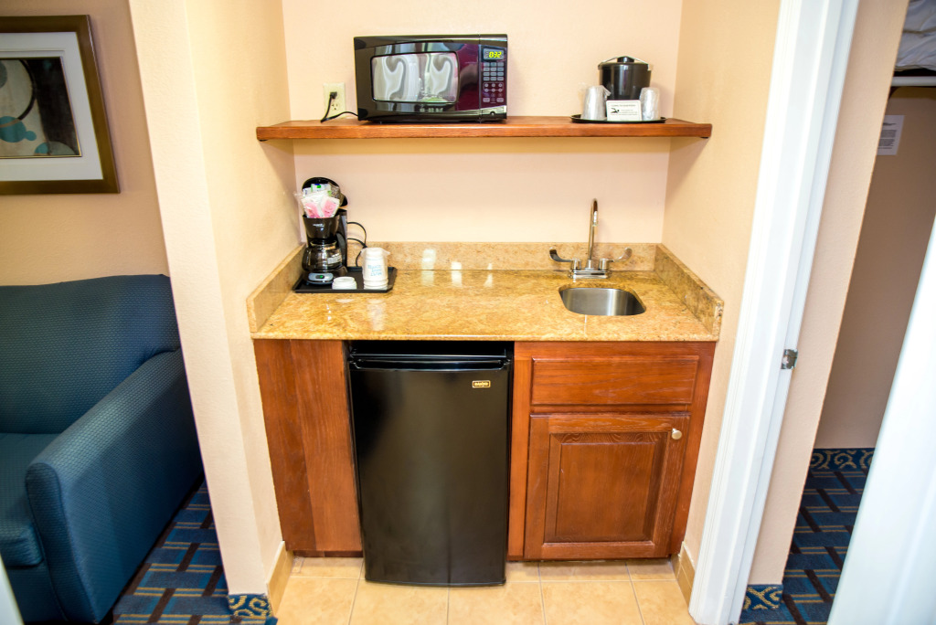 Holiday Inn Express Hotel & Suites Cocoa Beach by IHG
