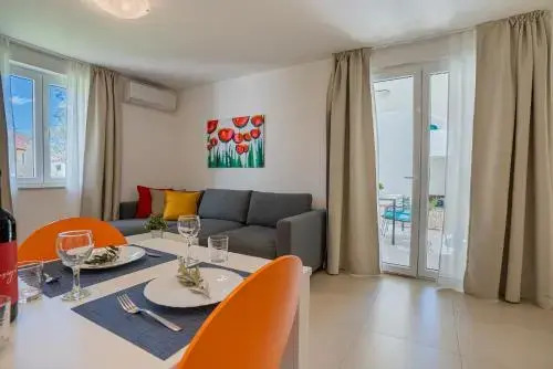 Apartments Lopari