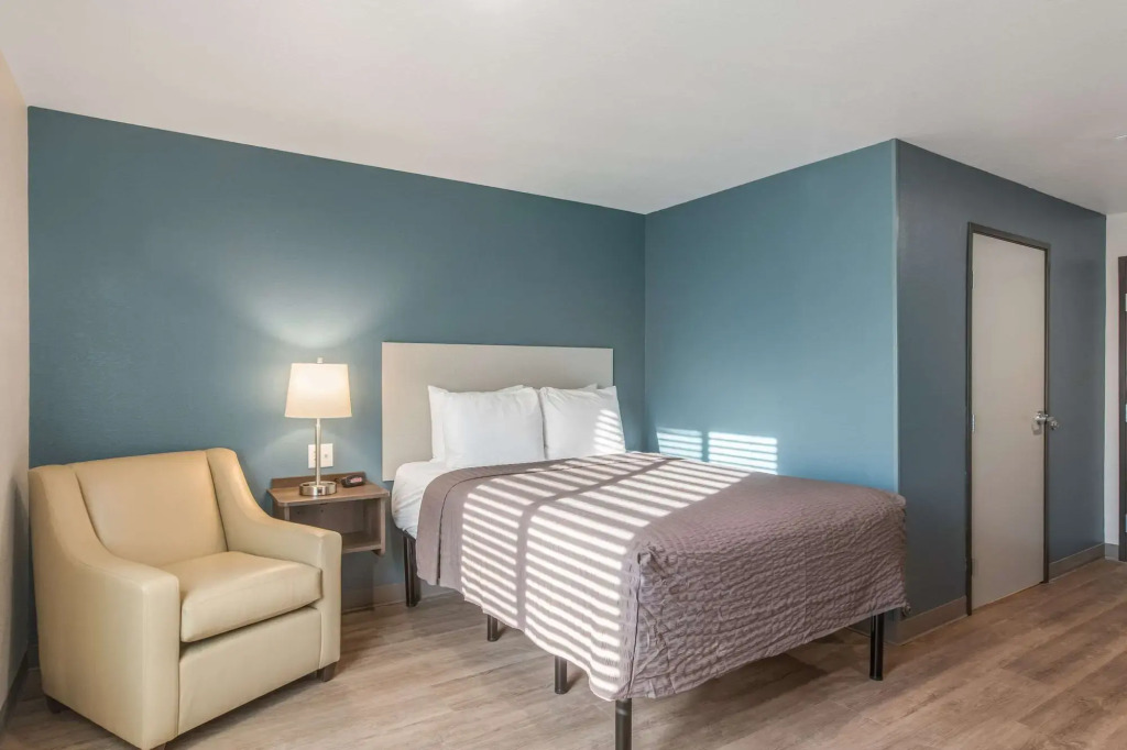 WoodSpring Suites Atlanta McDonough