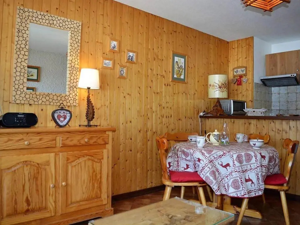Appartement Le Grand-Bornand, 1 pièce, 4 personnes - FR-1-241-92