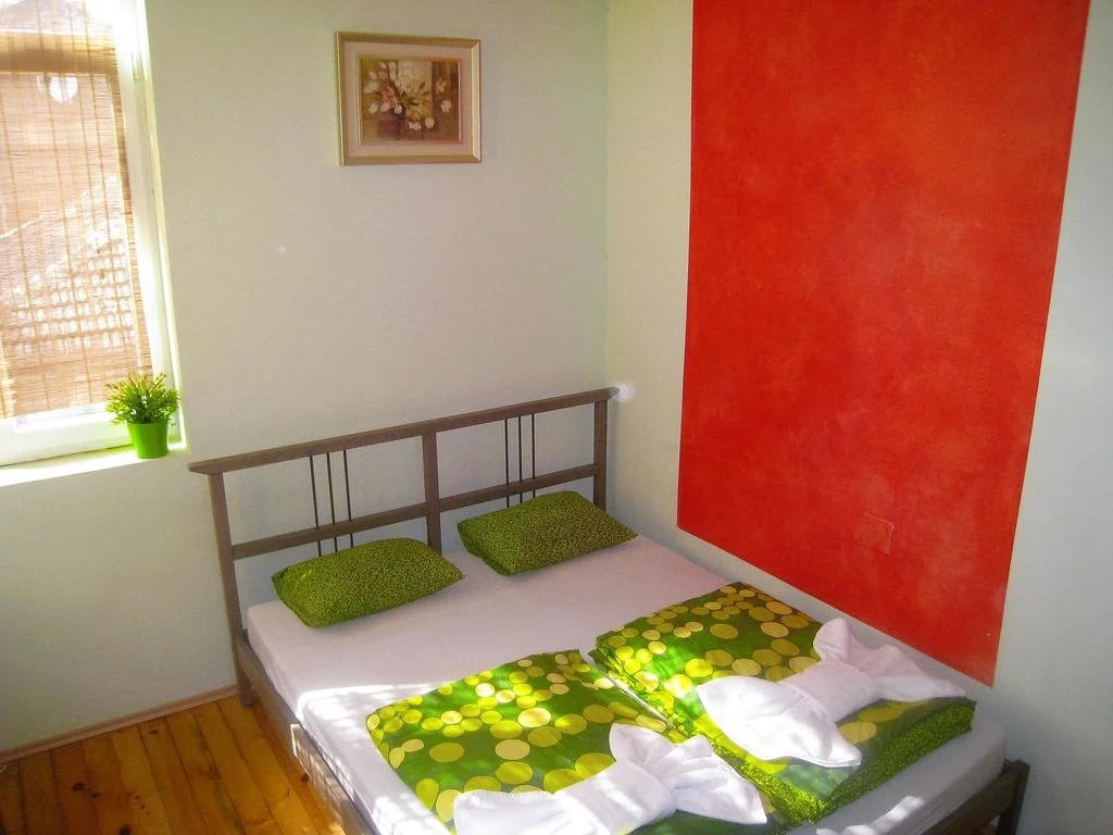 Elegance on a Budget - Rooms for Rent in Sofia Center