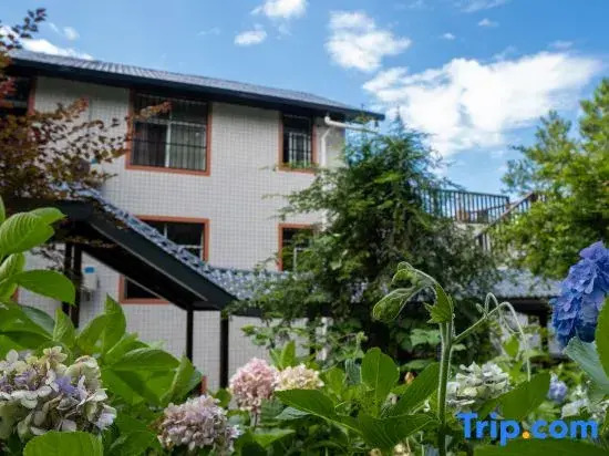 Songnan Qulu Homestay
