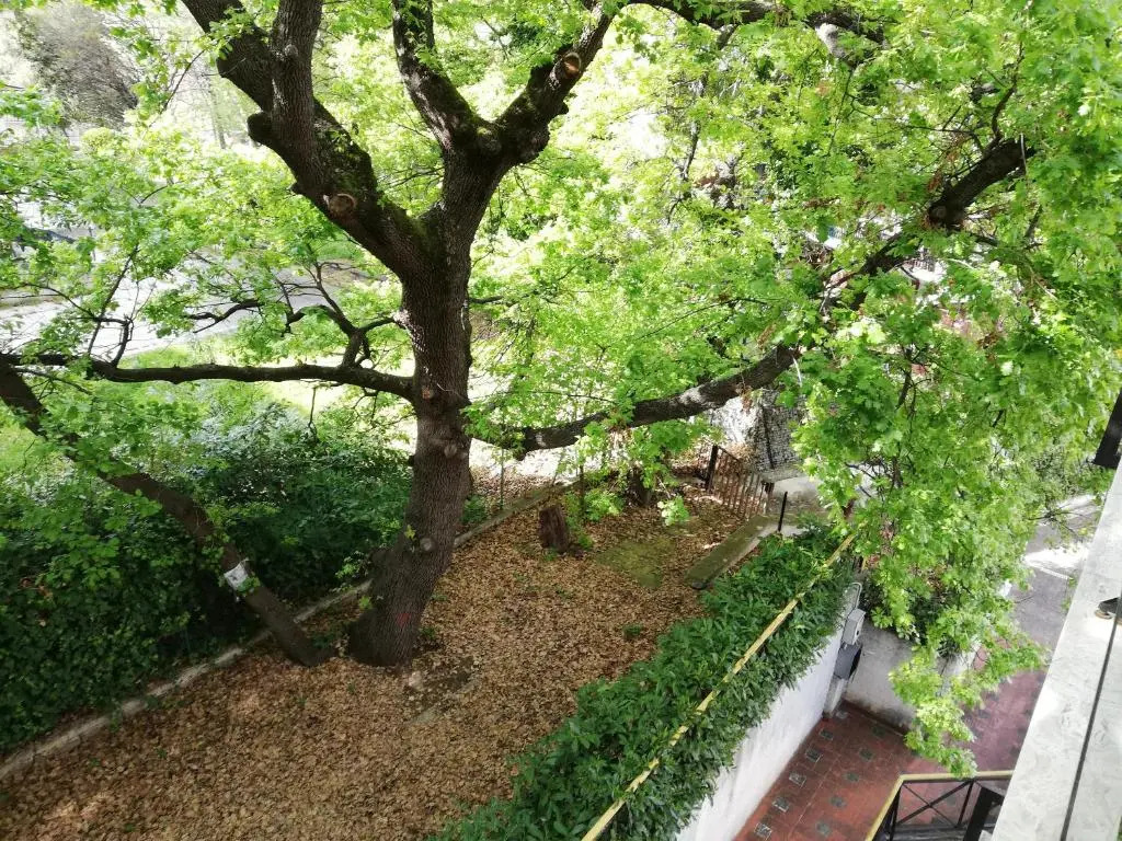 Sole & Querce Apartments- Bike Friendly with garage
