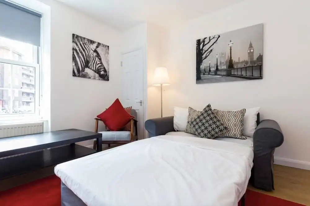 2 Bed Near Waterloo, Sleeps 6