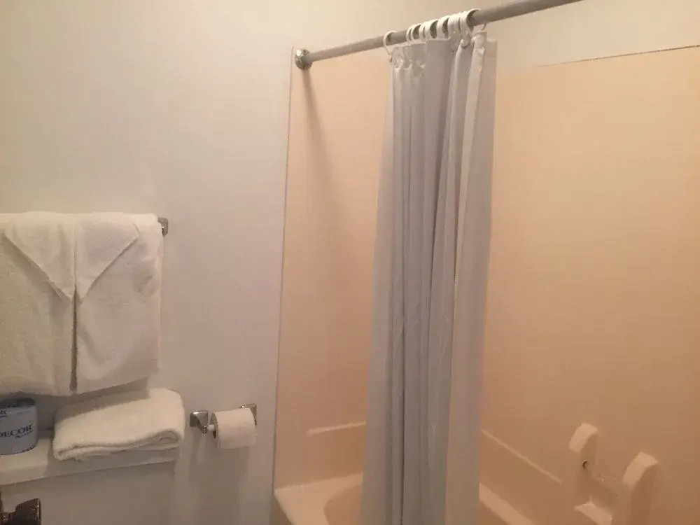 Midway Budget Inn