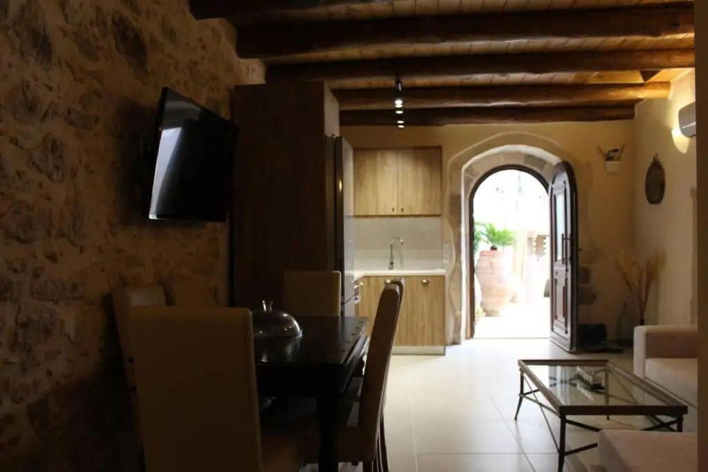 Stone Villa with swimming pool-BBQ