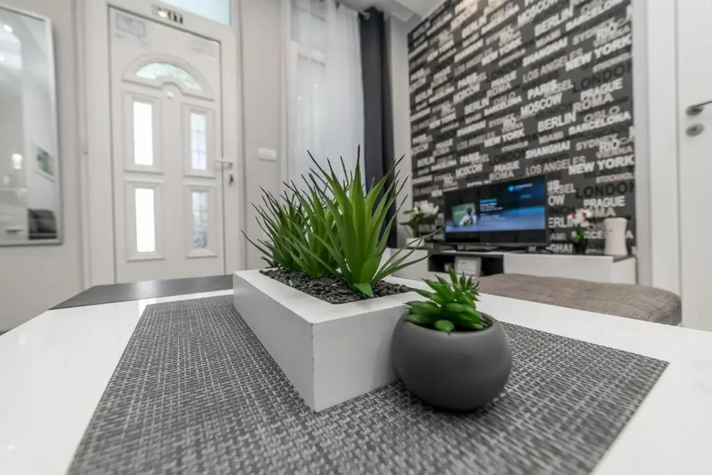 Gray Luxe
