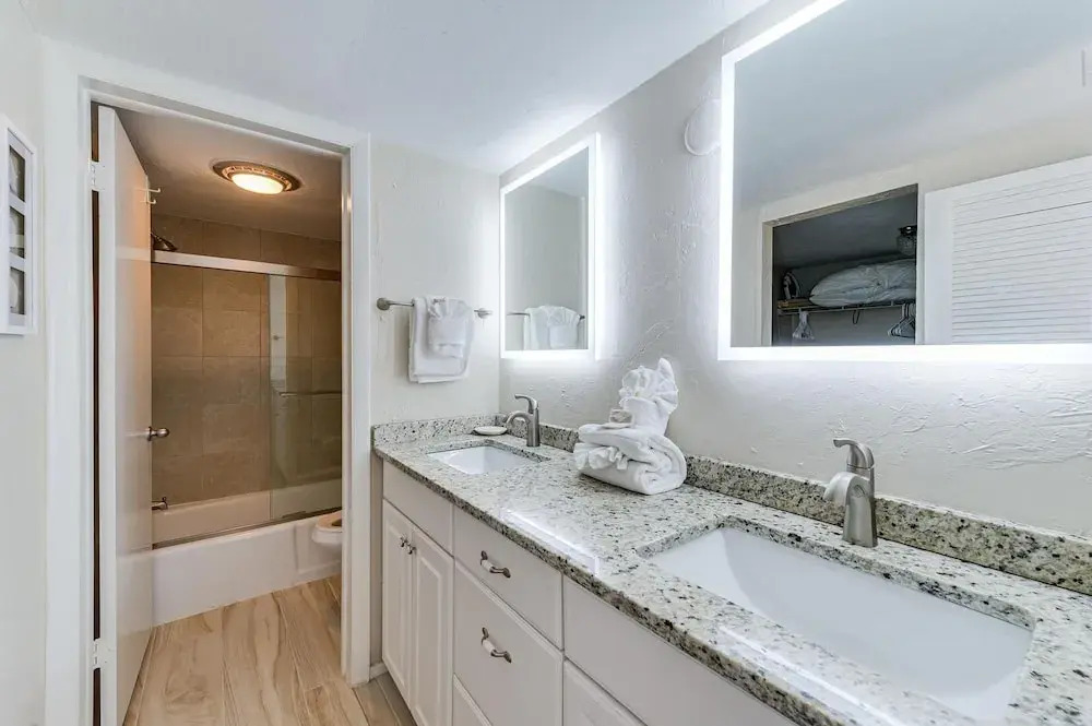 Sanibel Siesta on the Beach Unit 604 2 Bedrooms 2 Bathrooms Condo