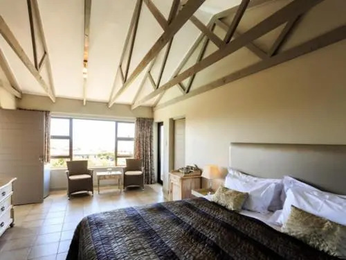The Ocean Bay Luxury Guesthouse