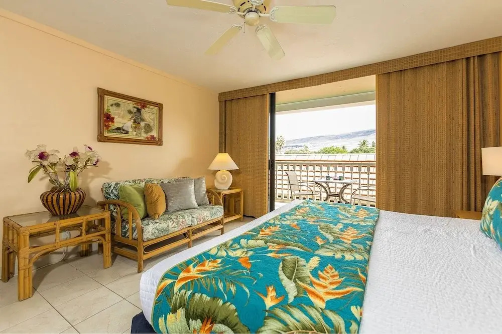 Lahaina Shores #218 Condo