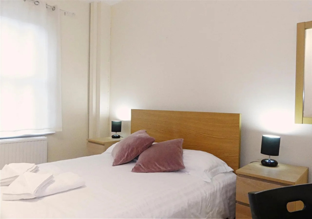 LCS London Bridge Apartments
