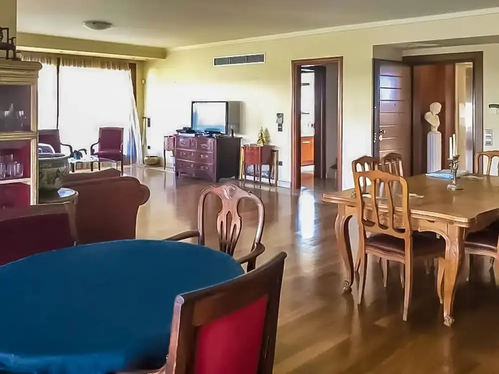 Luxury Apartment in Voula with Pool