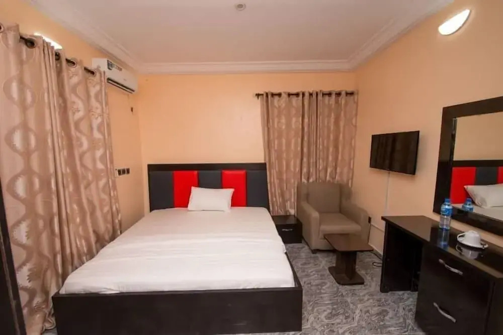 Nextdoor Apartment