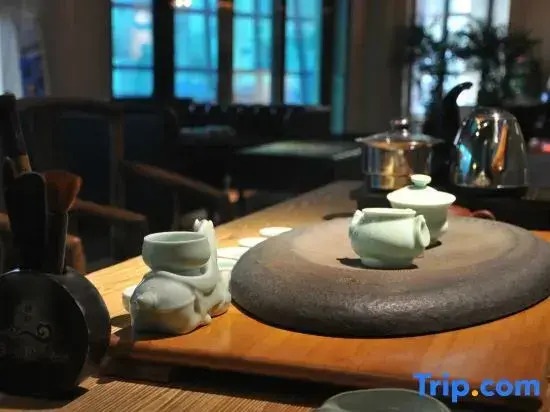 Maiwei International Hotel