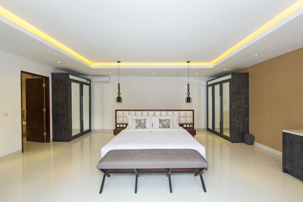 Odika Lovina Villas