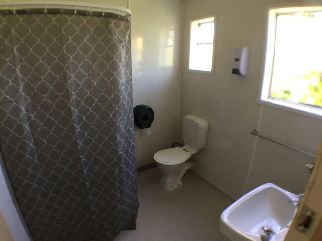 Te Anau Lakefront Backpackers