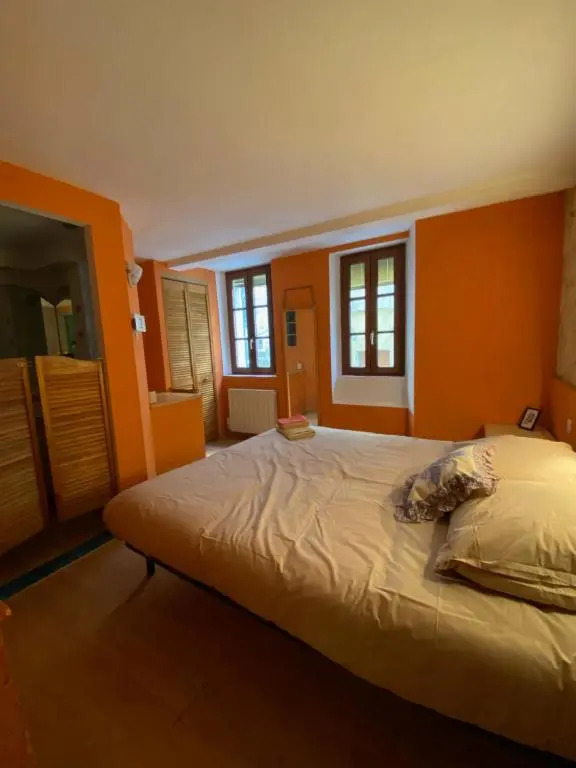 Le Cigalou : T2 en Duplex au centre ville
