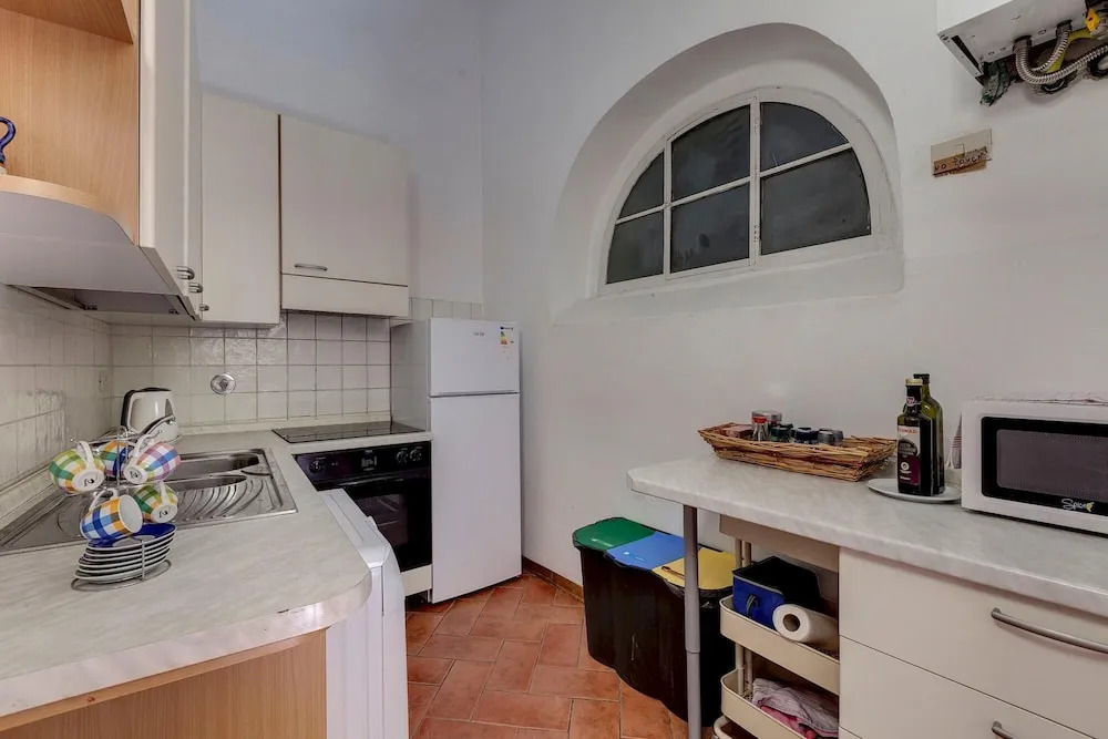Neri 23 in Firenze With 3 Bedrooms and 2 Bathrooms