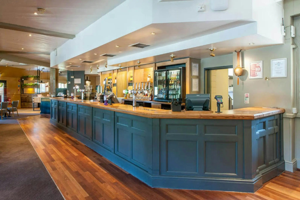 Premier Inn Tamworth Central