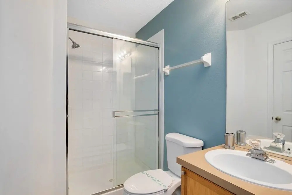Immaculate 4 Bedrooms 3 Bathroom In Windsor Palms Villa by RedAwning