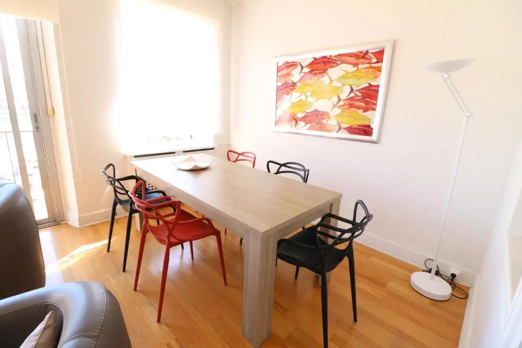 1 bedroom with direct view to the Old Port 267