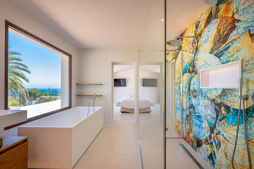 Villa Lifestyle Cap Martinet with magic seaviews