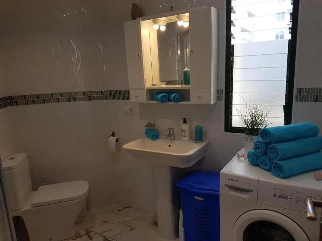 Apartment Casa Palmera only 150 meters to the beach, heated pool, wifi, SAT-TV, balcony with poolview