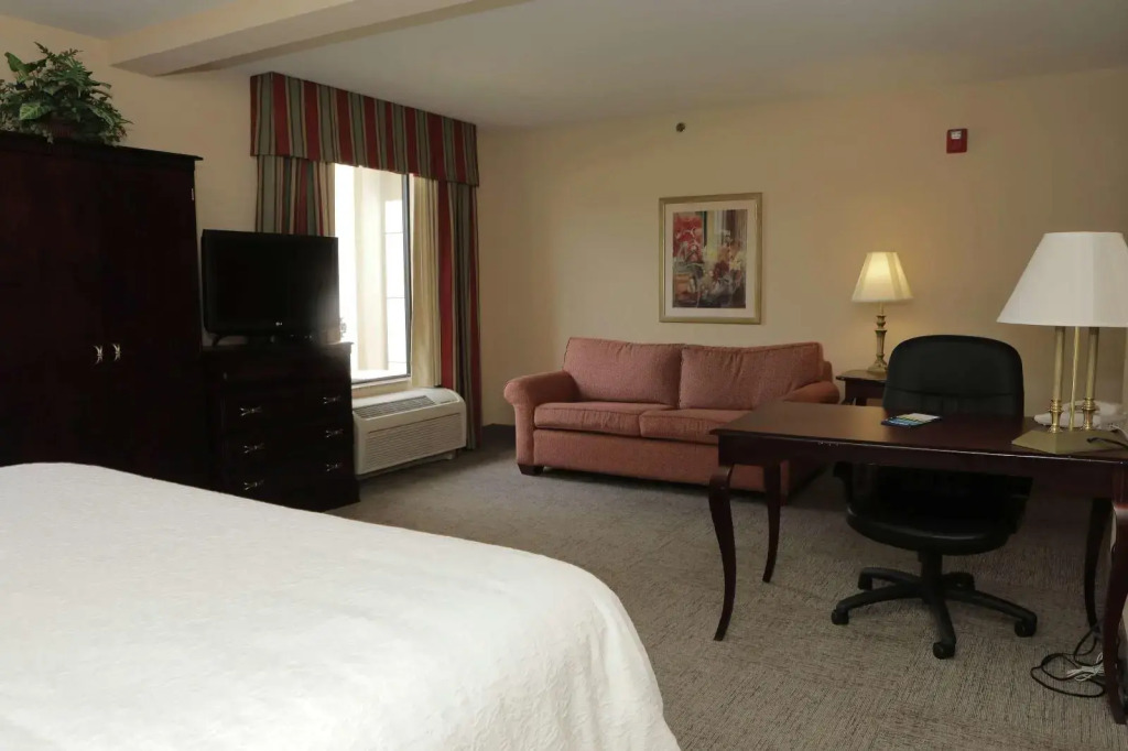 Hampton Inn Clinton Mo