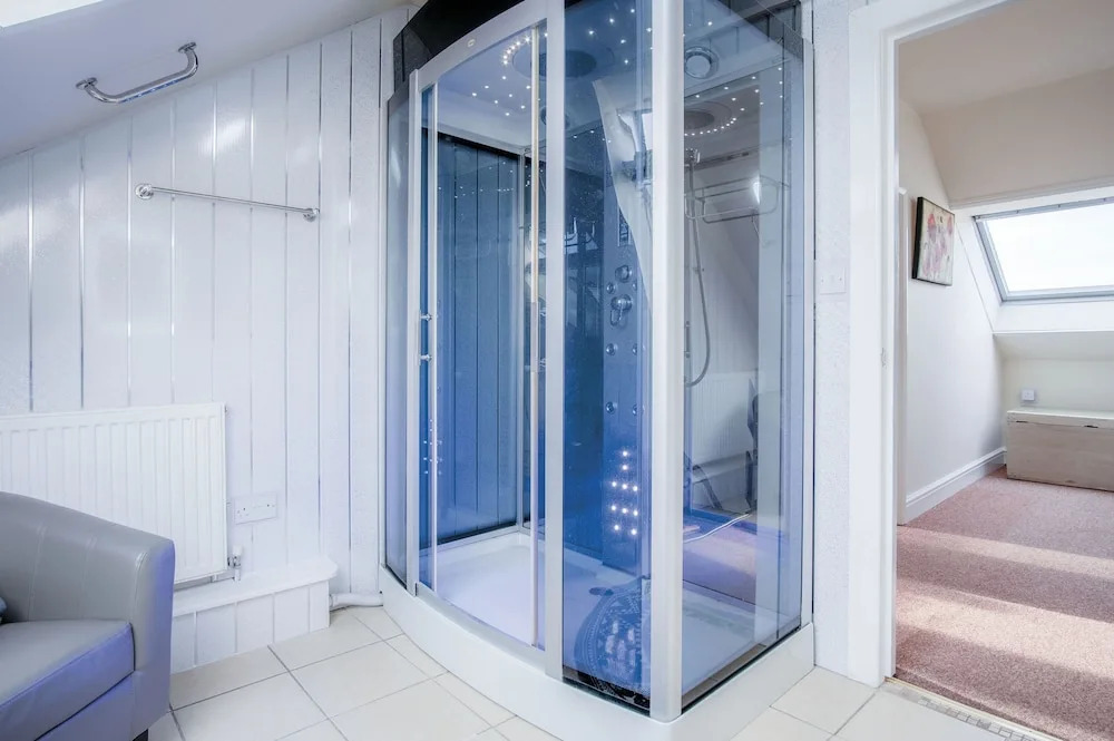 Fulke Street - 2 Bedroom Apartment - Milford Haven