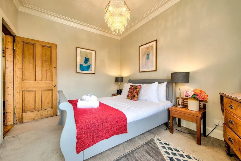 JOIVY Old Town 1-bed Apartment With Stunning Views