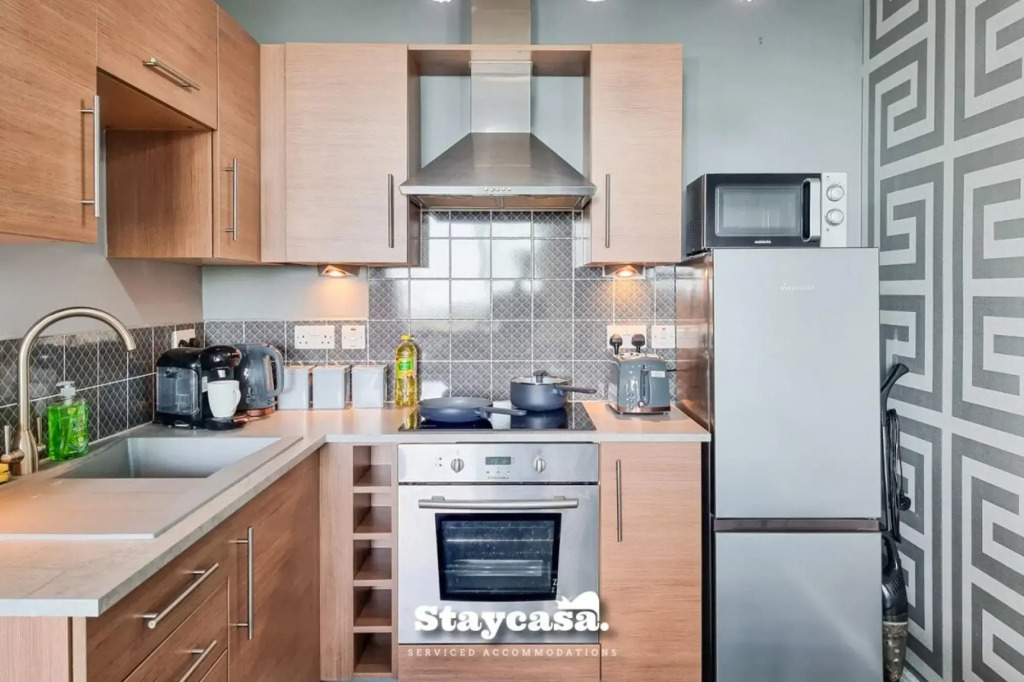 Luxury 1 bed Apartment Beautiful View With Parking