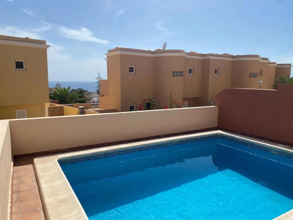 Casa Mariben, Vacation Rental home Vv 3 Bedrooms private pool with sea views