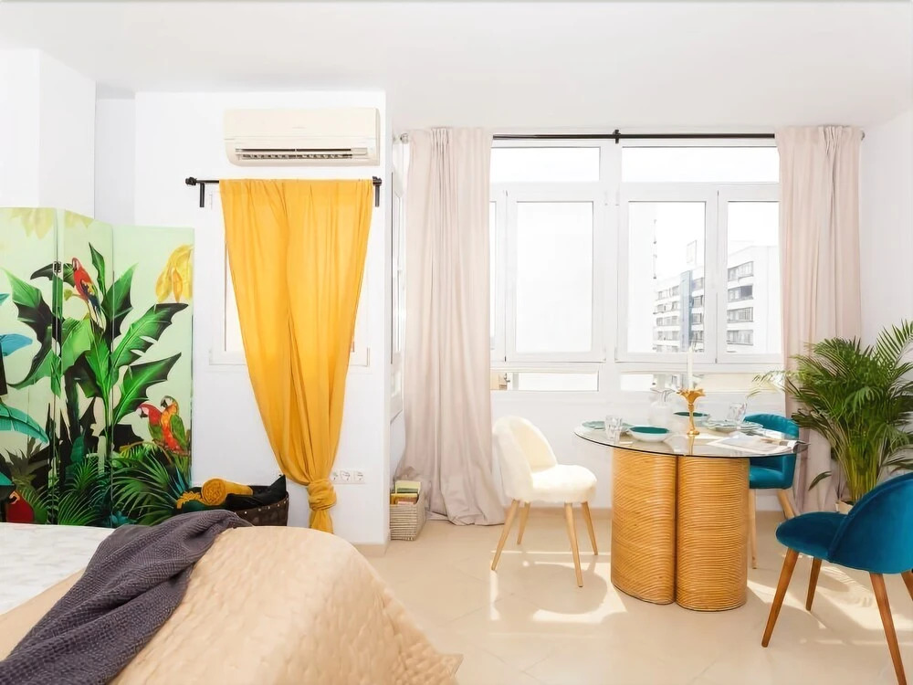 Palm Suite