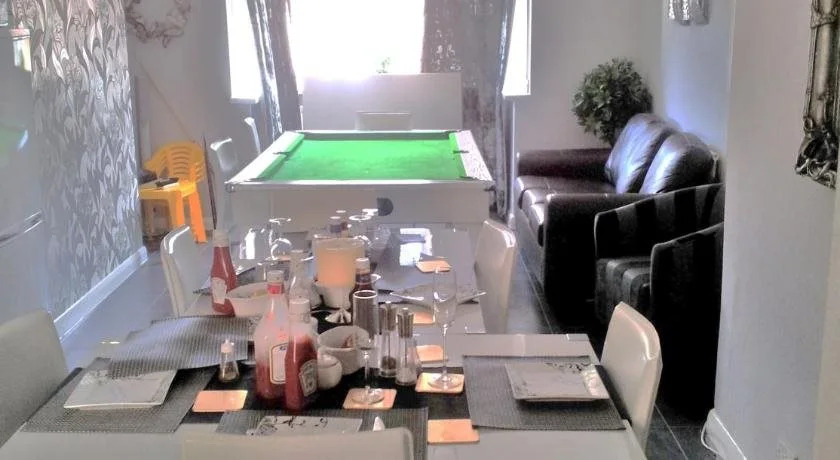 M and J Guest House