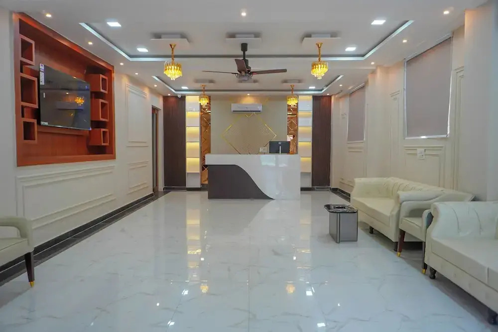 Hotel Relax Suites FNG Expresway 63 Noida