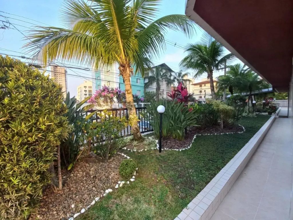Apartamento Enseada Rua Colômbia