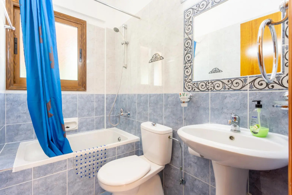 Villa Noni Large Private Pool AC WiFi