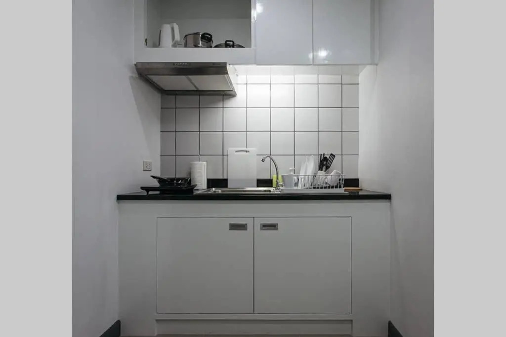P2 Silom Large 2beds full kitchen WIFI 4-6pax