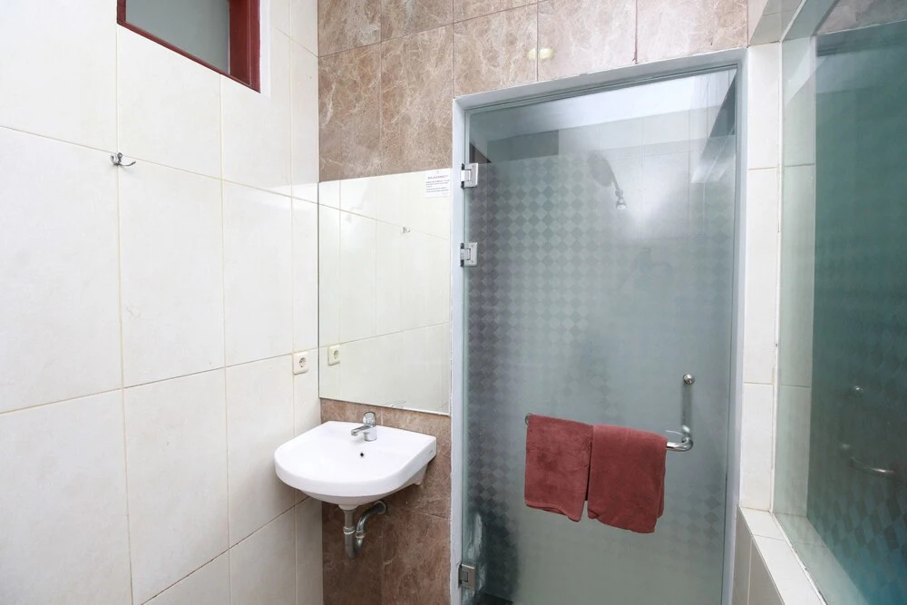 Airy Ciumbuleuit 156 Bandung