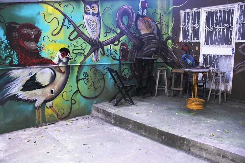 Obah Hostel e Bar