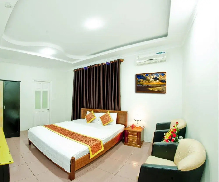 Mimosa Hotel